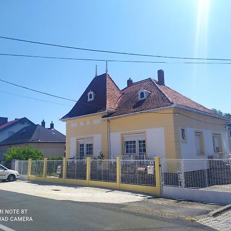 Villa Vanilia Keszthely Extérieur photo